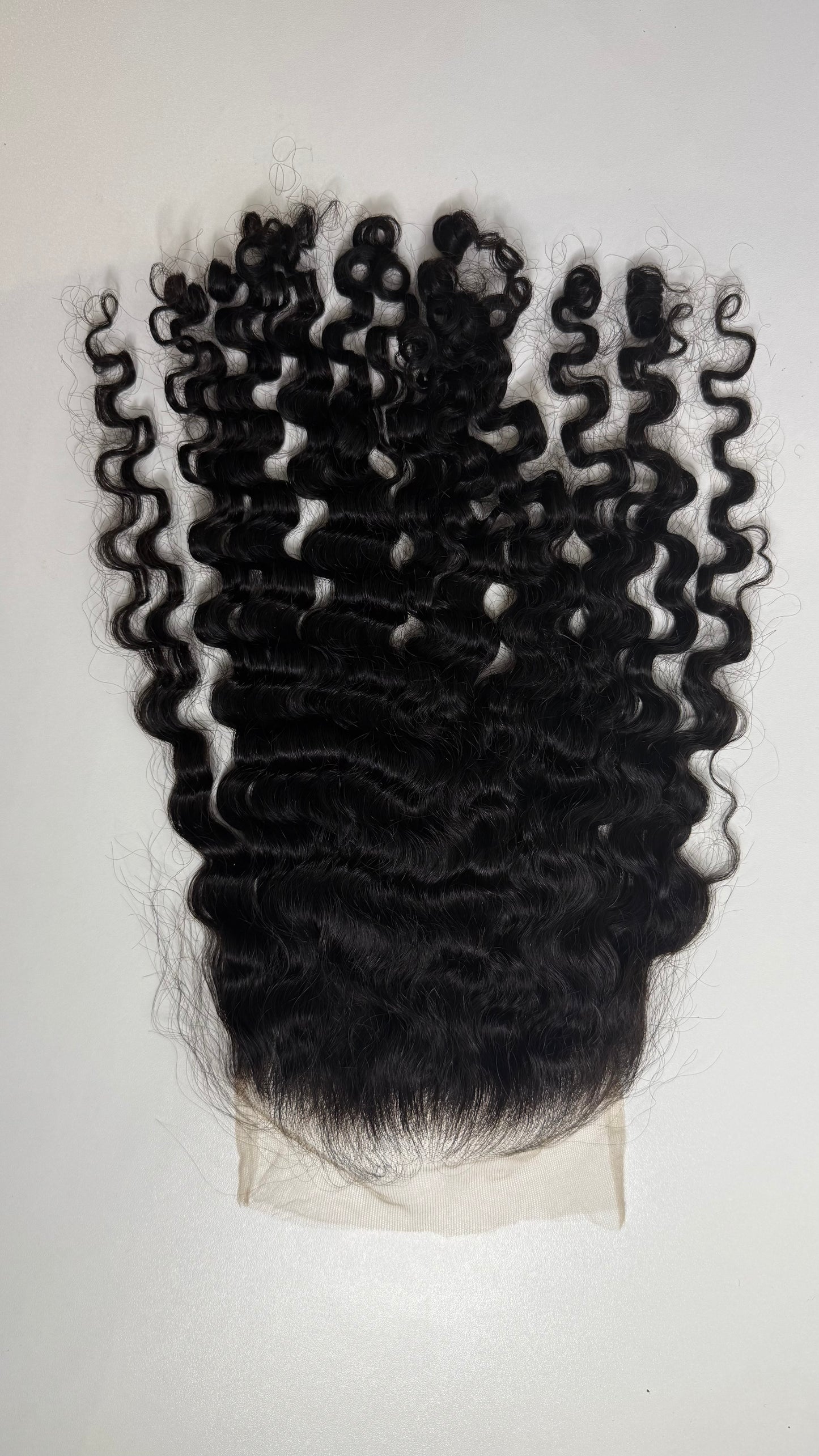 6x6 Soft Curly HD Lace closure